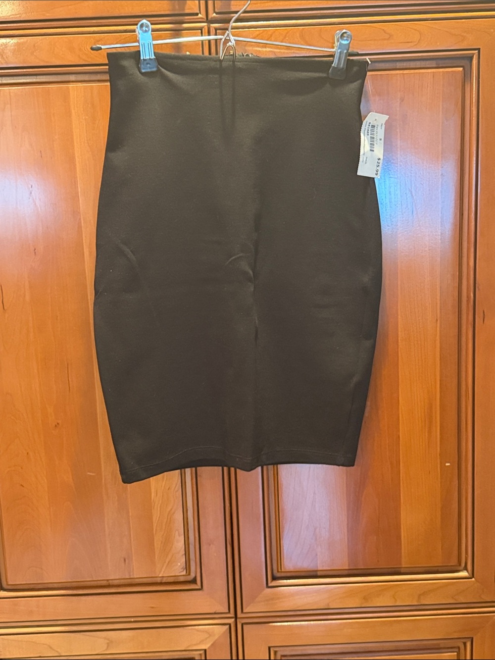 Solemio Black Pencil Skirt